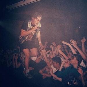 小南大雷擦狙狙的背景蘑菇视频
